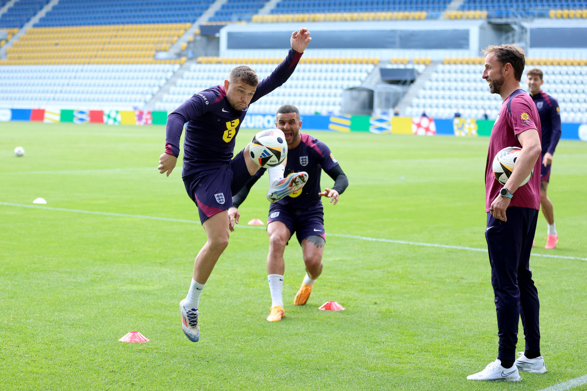 激情拼搏！球队在国际赛场上彰显实力的简单介绍