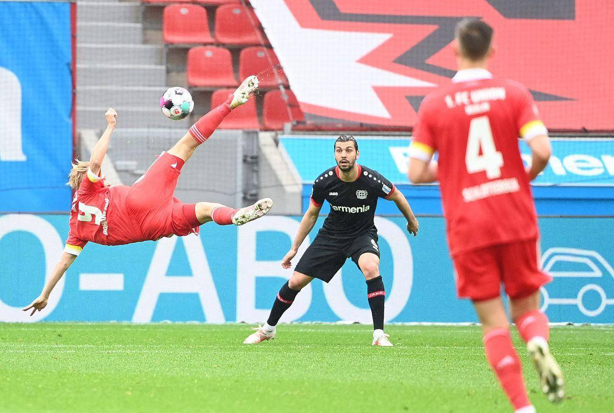 柏林联队主场逆转胜利，积极备战下一场比赛的简单介绍