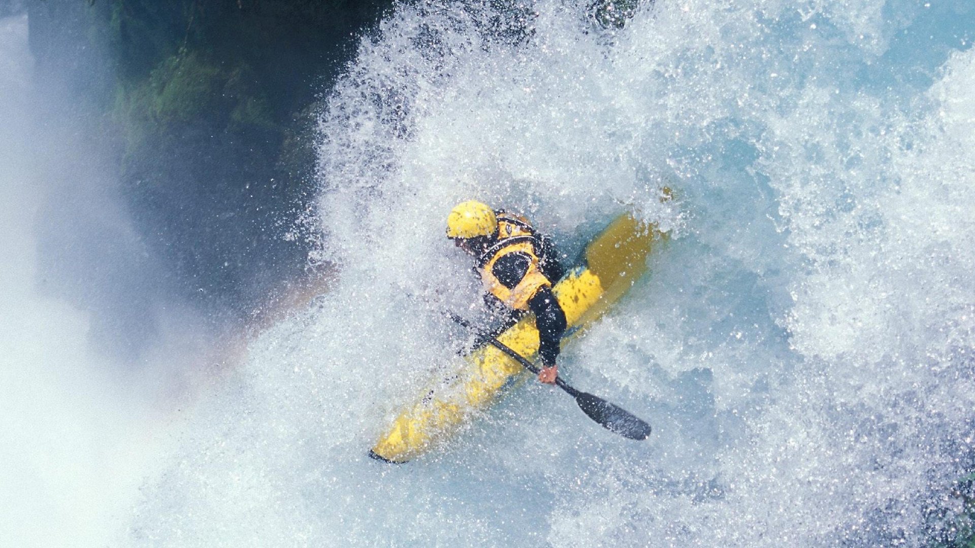 非洲雄狮的怒吼，喀麦隆战术革新击败亚特兰大，哈弗茨的压制级演出如何重塑现代中场定义