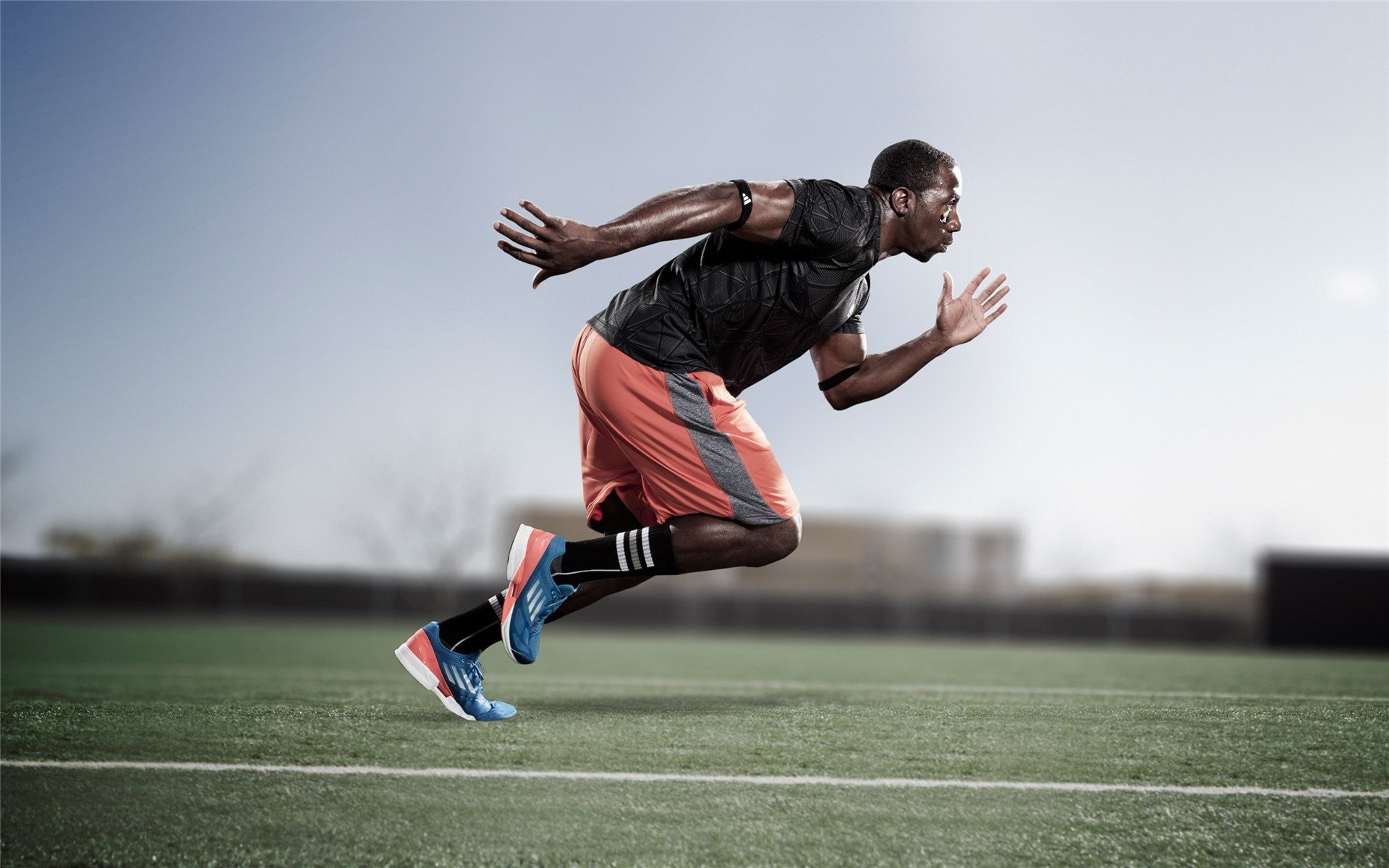 开云体育app-一冠封神，蒂姆在伦敦的夜晚，如何用一场横扫终结了三巨头的ATP年终霸权